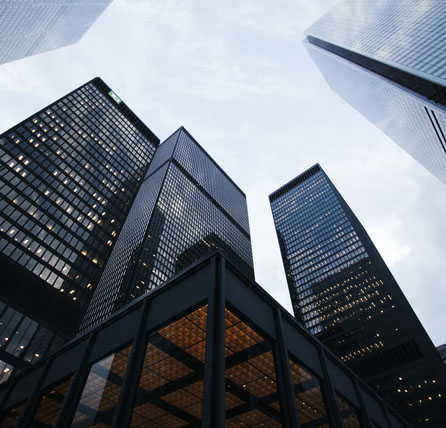 Smart building monitoring with IoT sensors and air quality dashboards